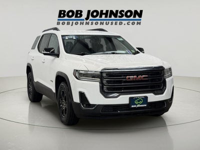 2023 GMC Acadia AT4