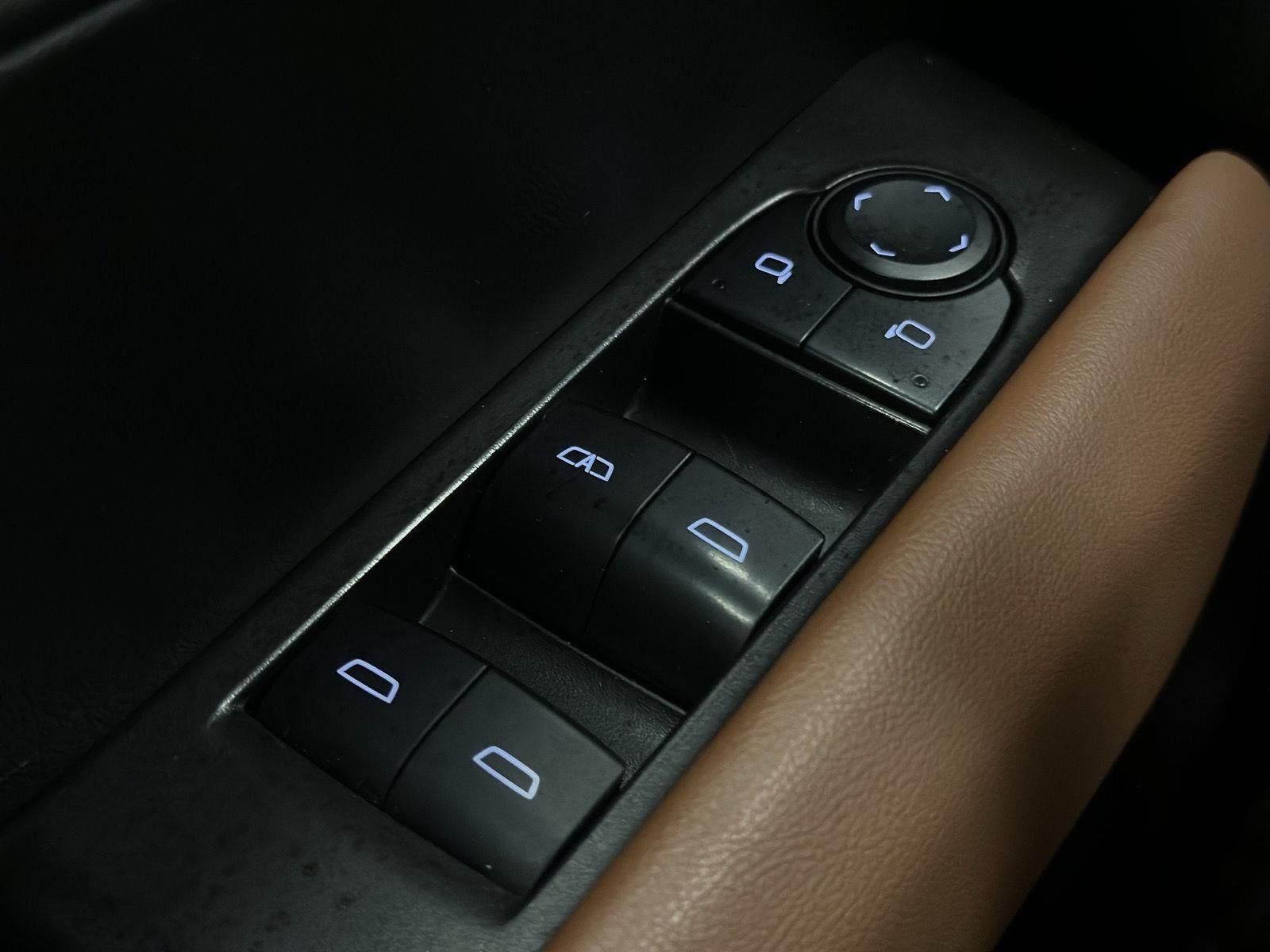 2024 GMC Canyon 4WD AT4