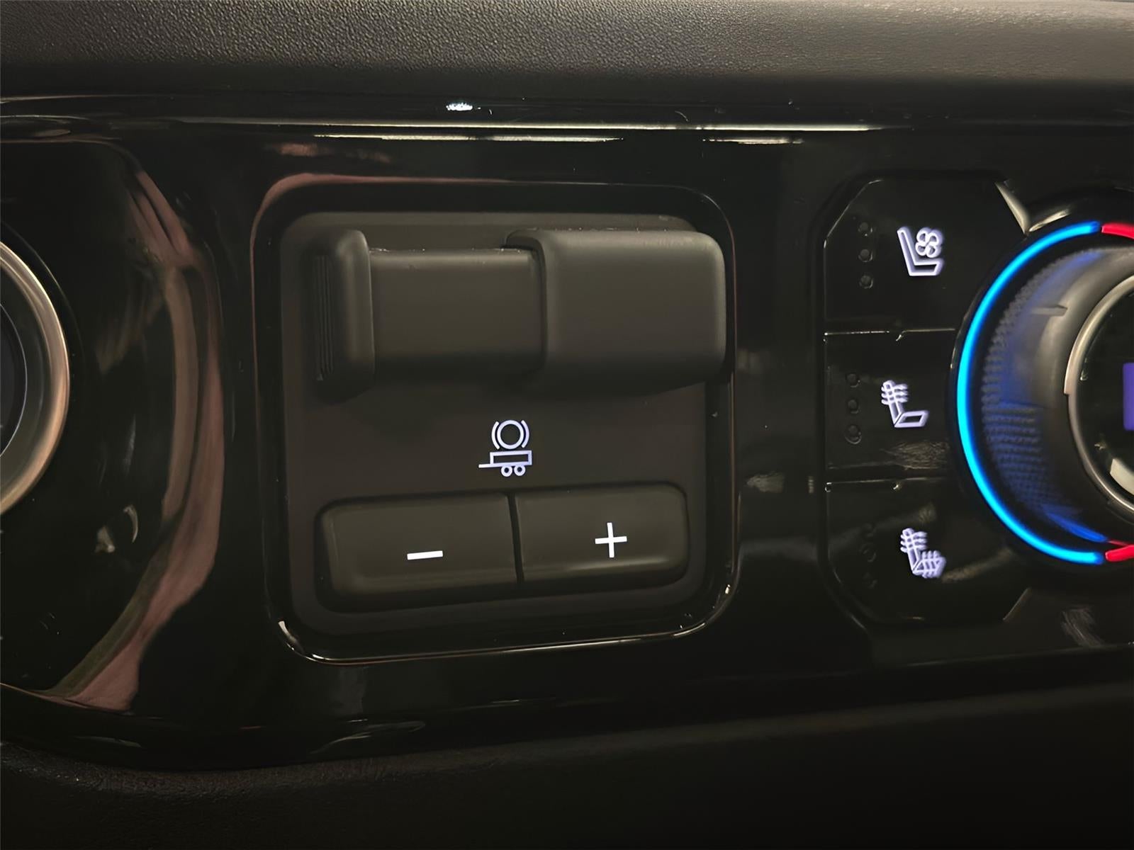 2022 Chevrolet Silverado 1500 High Country CARBRAVO CERTIFIED