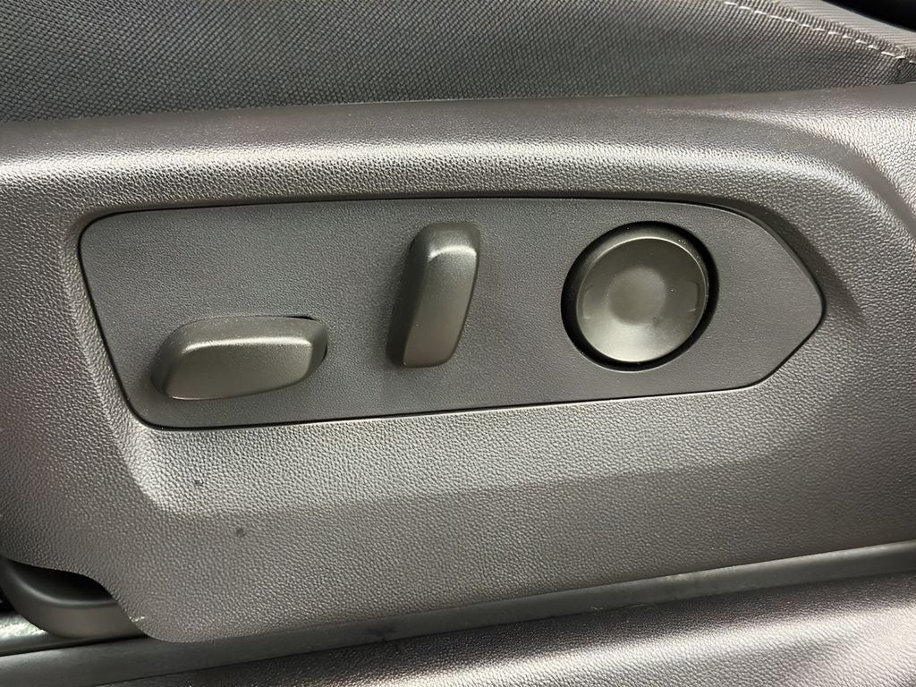 2024 Chevrolet Silverado 1500 LT Trail Boss CARBRAVO CERTIFIED