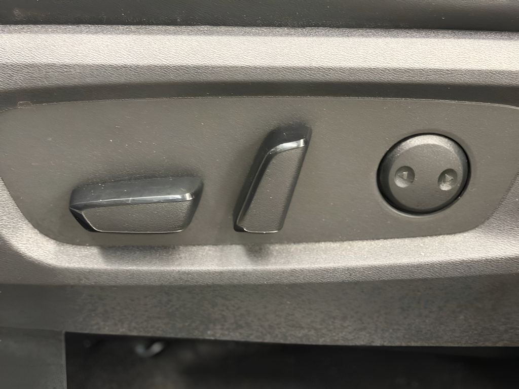 2024 Nissan Pathfinder Platinum CARBRAVO CERTIFIED