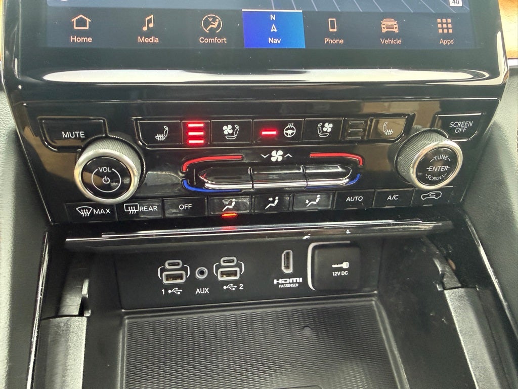 2023 Jeep Grand Cherokee Summit CARBRAVO!