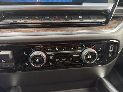 2023 Chevrolet Silverado 1500 RST CARBRAVO!