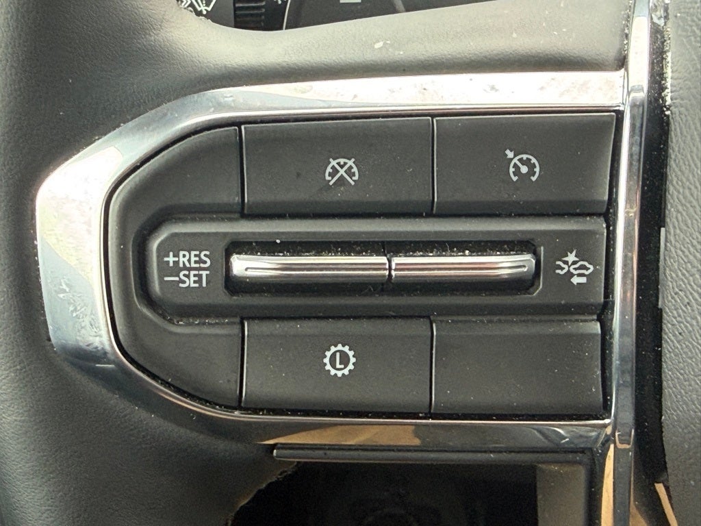 2025 GMC Acadia Elevation CARBRAVO CERTIFIED!