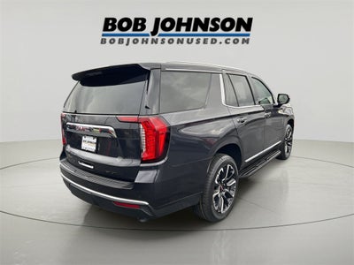 2023 GMC Yukon SLT CARBRAVO!