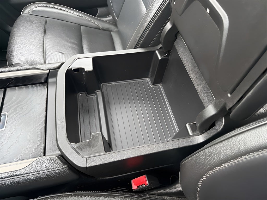 2022 GMC Yukon XL Denali CARBRAVO!