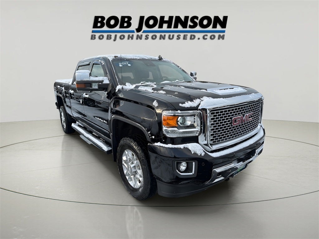 2017 GMC Sierra 2500HD Denali CARBRAVO!