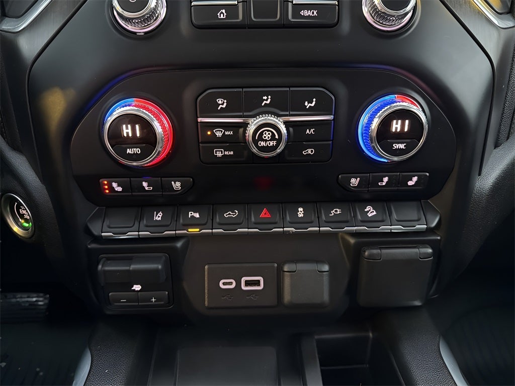 2022 GMC Sierra 2500HD AT4 CARBRAVO