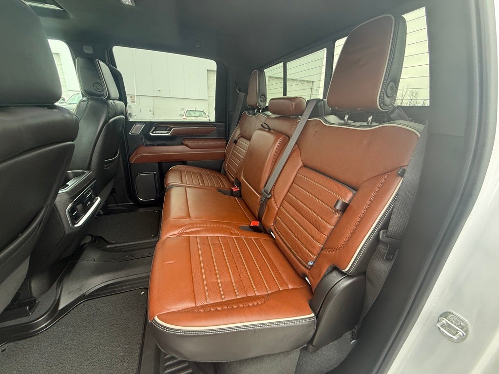 2024 GMC Sierra 2500HD Denali Ultimate CARBRAVO!