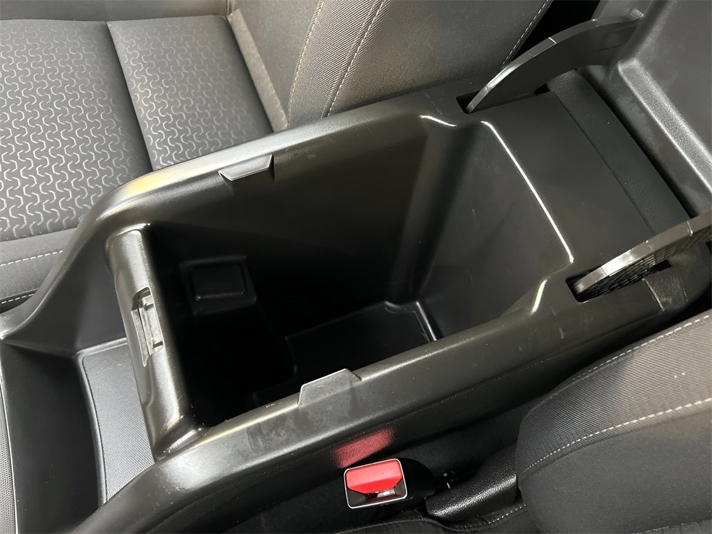 2022 GMC Canyon Elevation CARBRAVO!