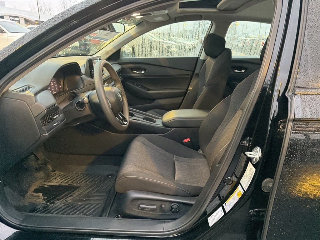 2023 Honda Accord EX CARBRAVO