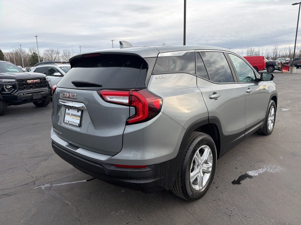 2023 GMC Terrain SLE CARBRAVO!