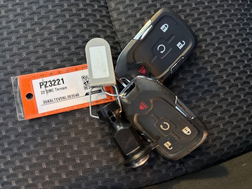 2022 GMC Terrain SLE CARBRAVO!