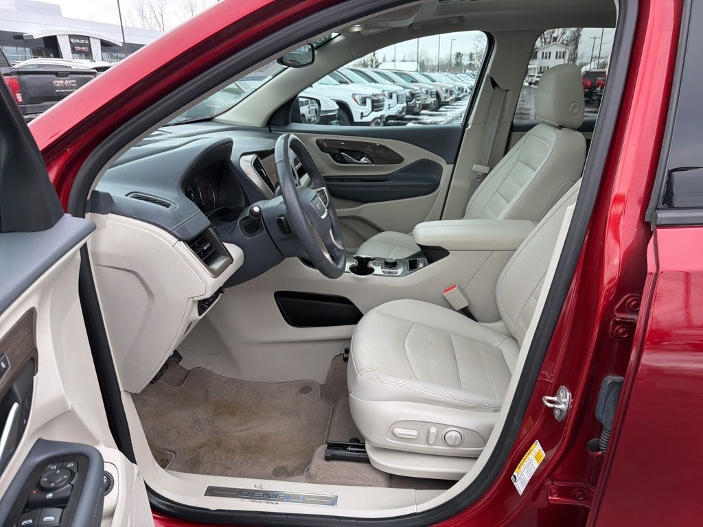 2023 GMC Terrain Denali