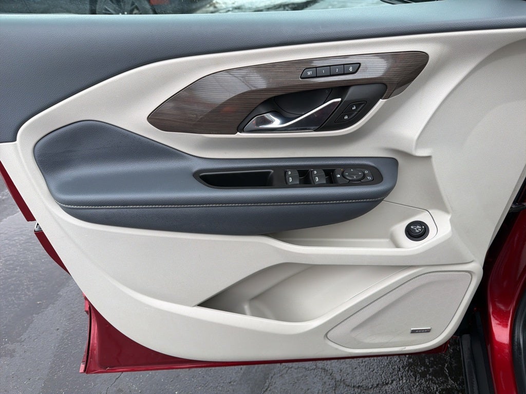 2023 GMC Terrain Denali