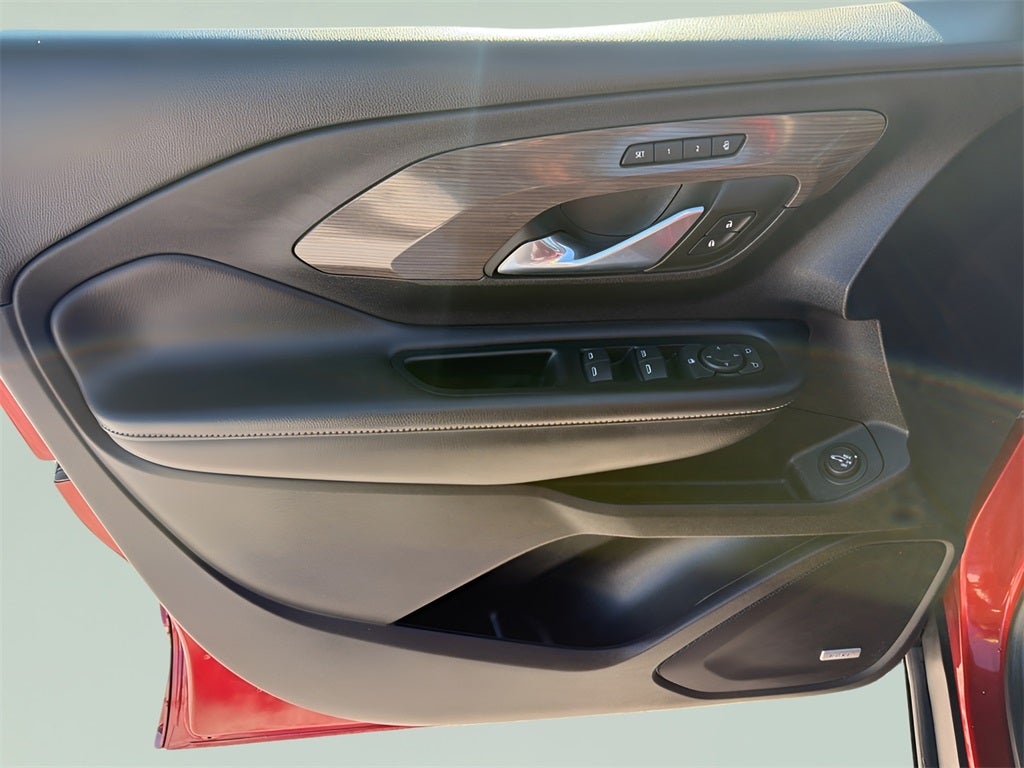 2023 GMC Terrain Denali CARBRAVO!