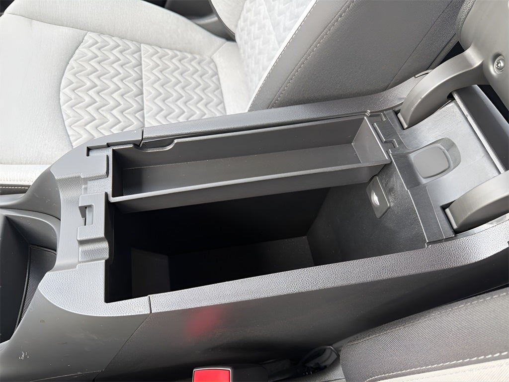 2024 Chevrolet Equinox LS CARBRAVO!