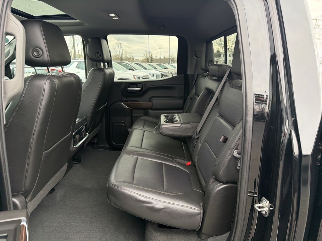 2019 GMC Sierra 1500 SLT CARBRAVO!