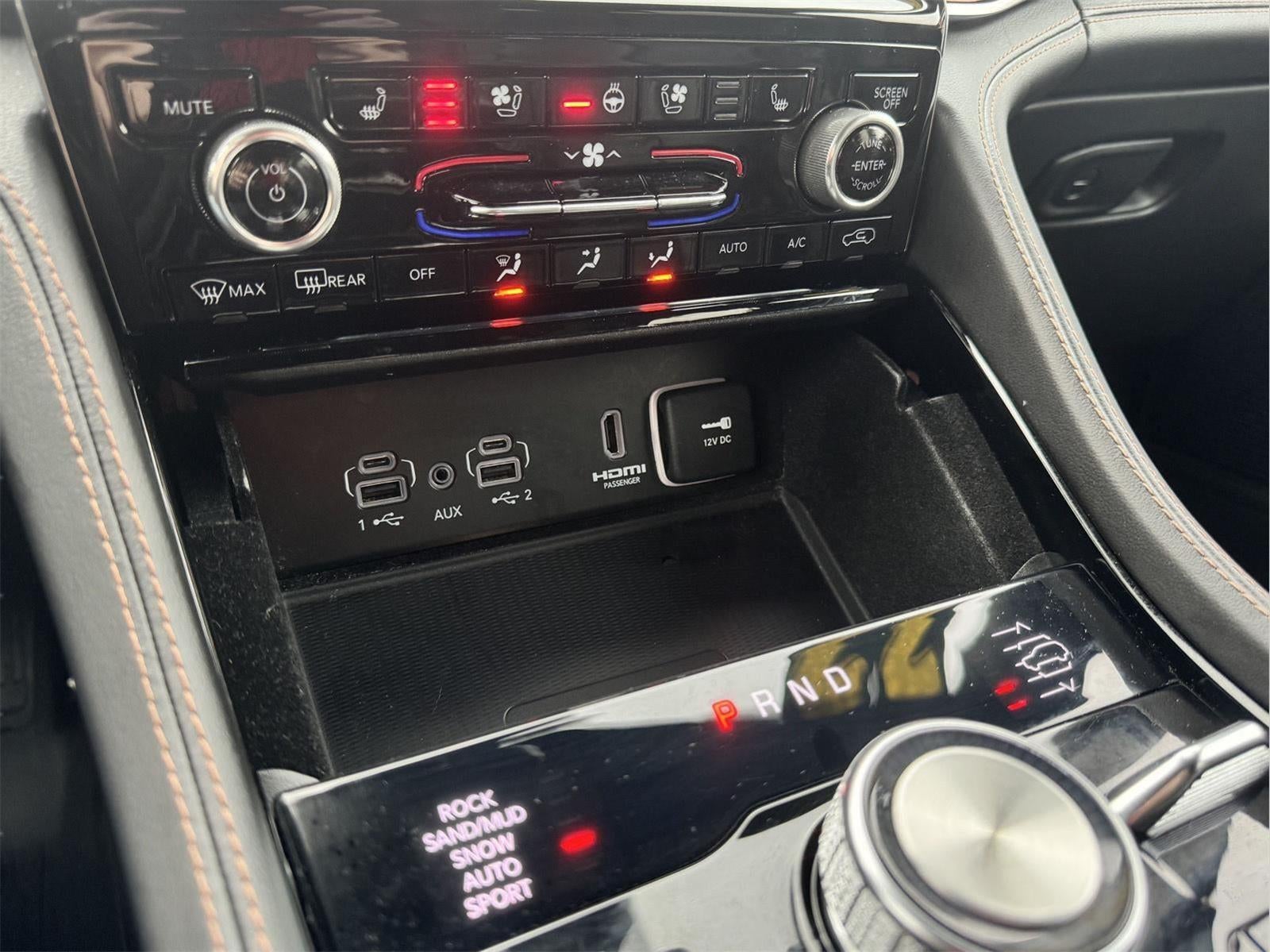 2022 Jeep Grand Cherokee Summit Reserve