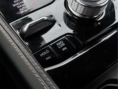 2022 Jeep Grand Cherokee Summit Reserve