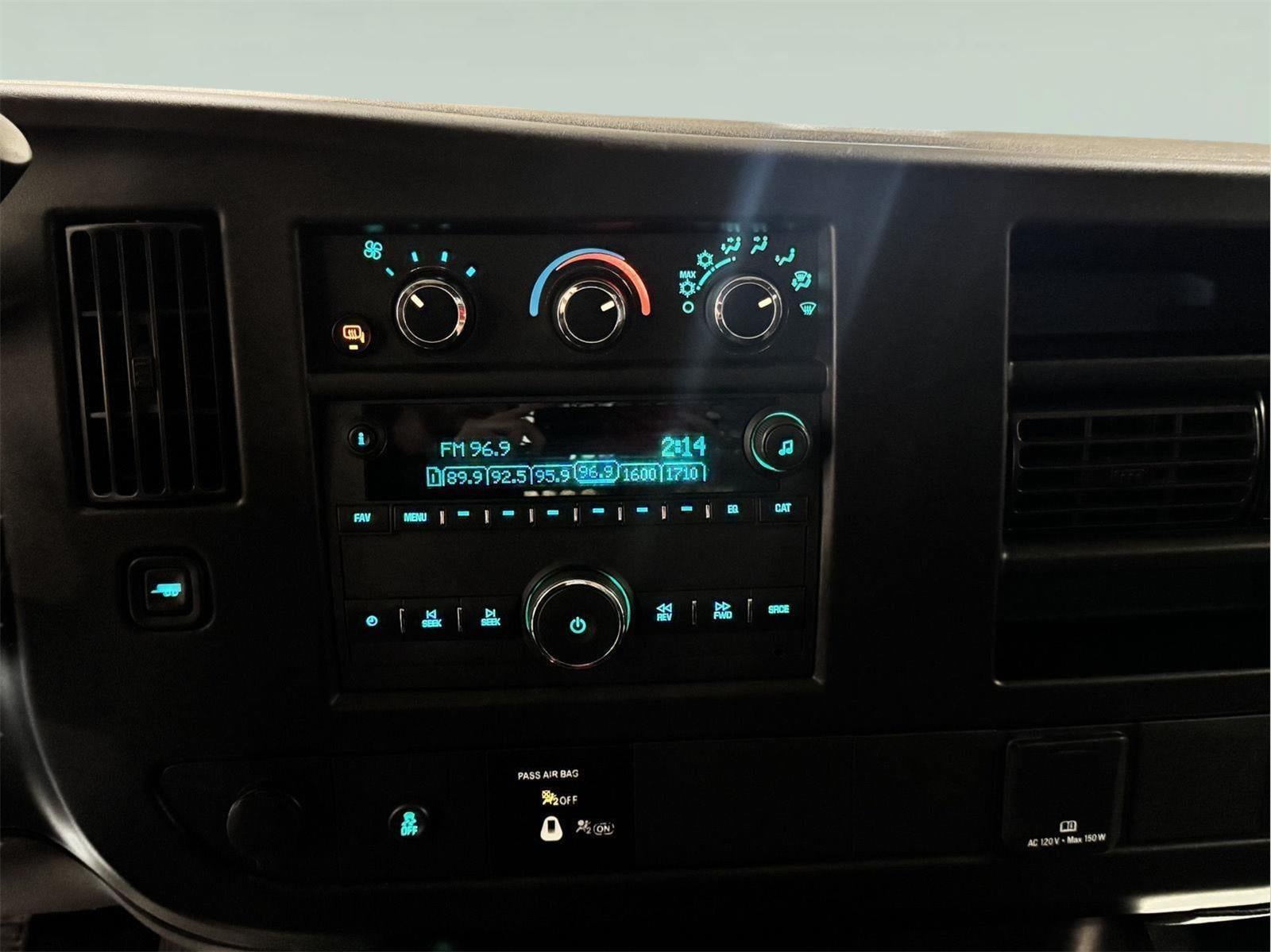 2024 Chevrolet Express Cargo Van RWD 2500 135