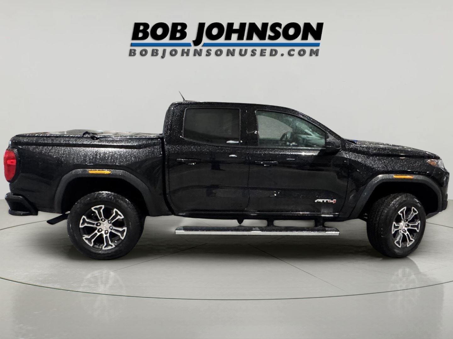 2023 GMC Canyon 4WD AT4