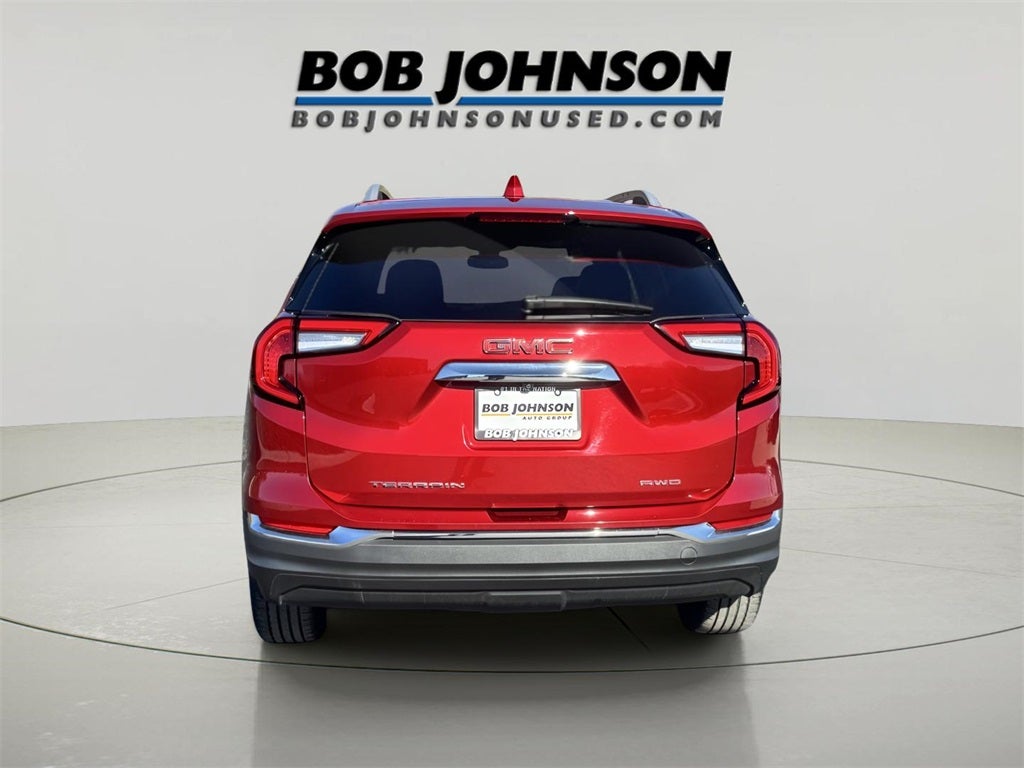 2022 GMC Terrain SLT