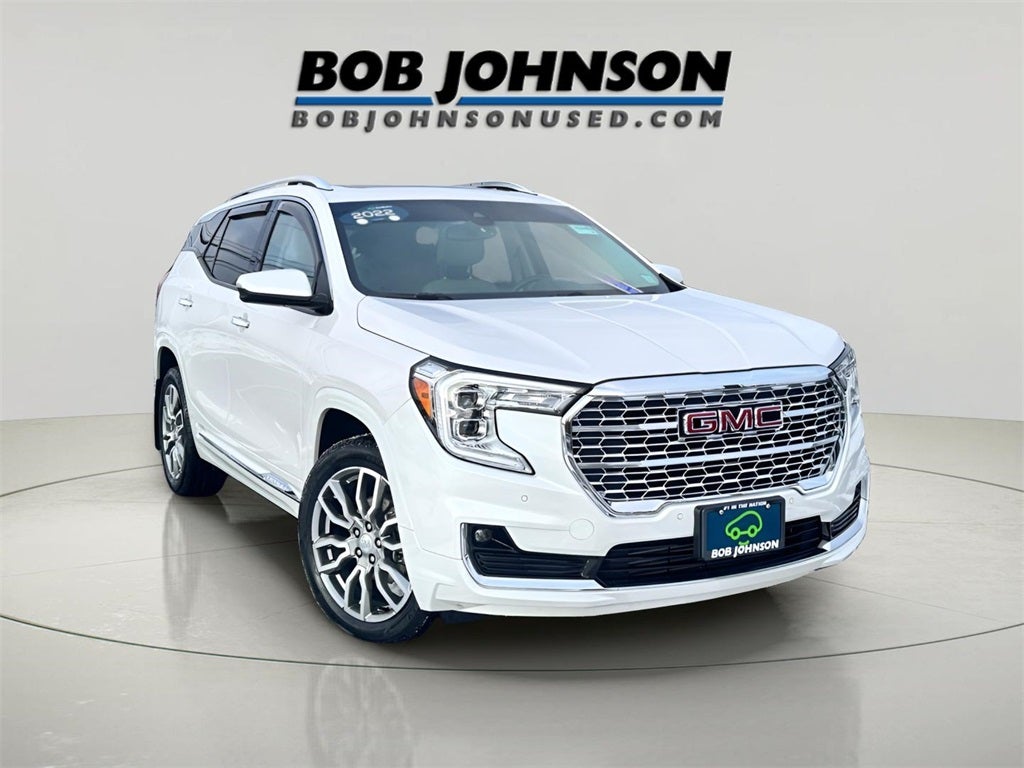 2022 GMC Terrain Denali CARBRAVO CERTIFIED