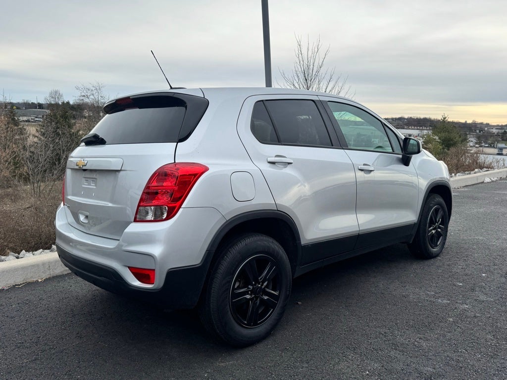 2022 Chevrolet Trax LS