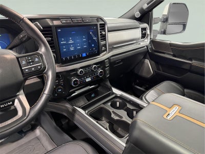 2024 Ford Super Duty F-350 PLATINUM