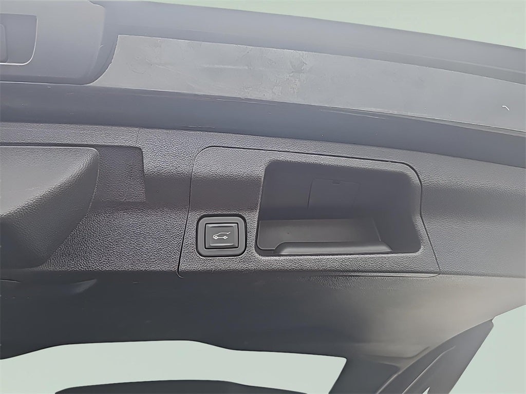 2023 GMC Acadia SLT Fresh Trade! Bose, Remote Start, Heated Seats, Pow