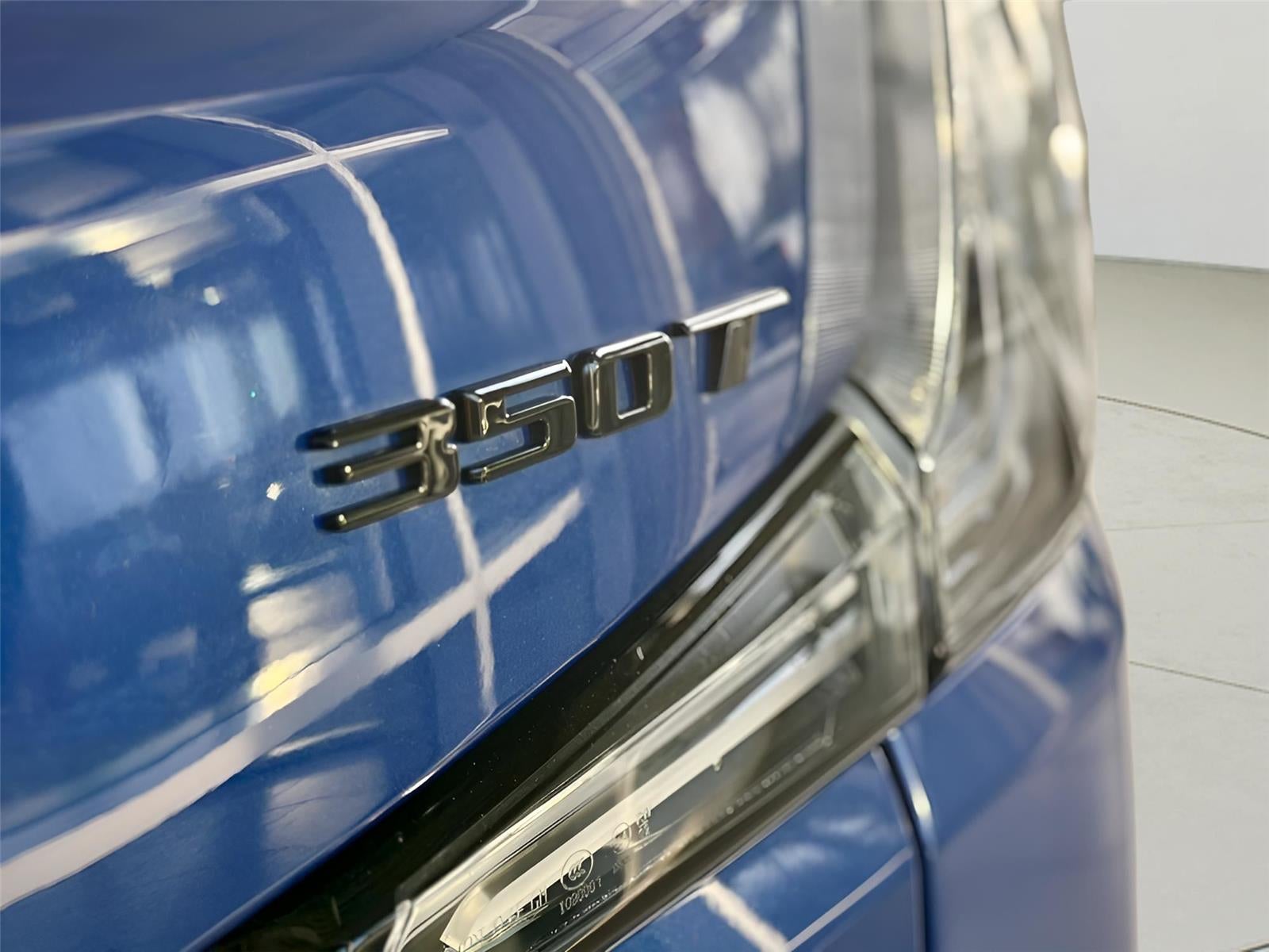 2023 Cadillac XT4 AWD Sport