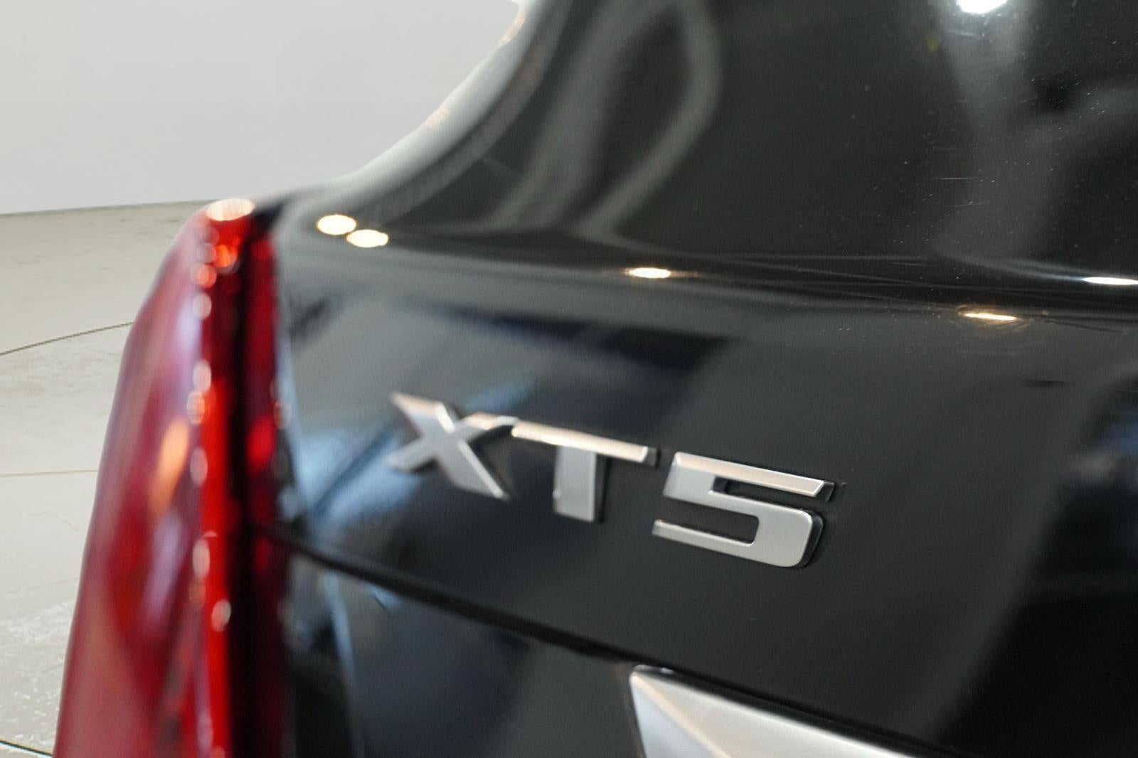 2025 Cadillac XT5 AWD Premium Luxury