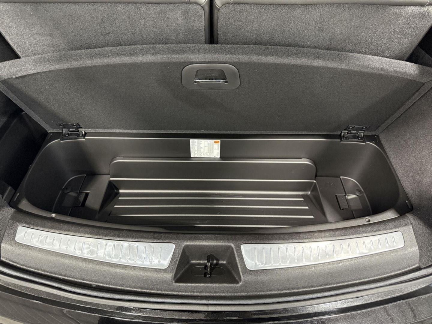 2025 Cadillac XT6 AWD Premium Luxury