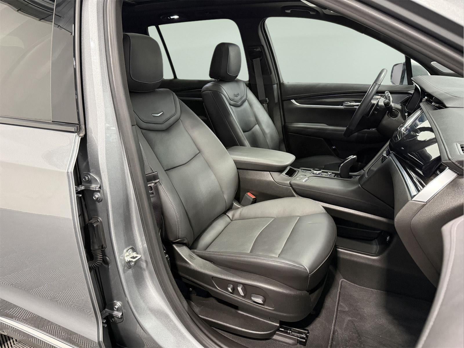 2024 Cadillac XT6 AWD Sport