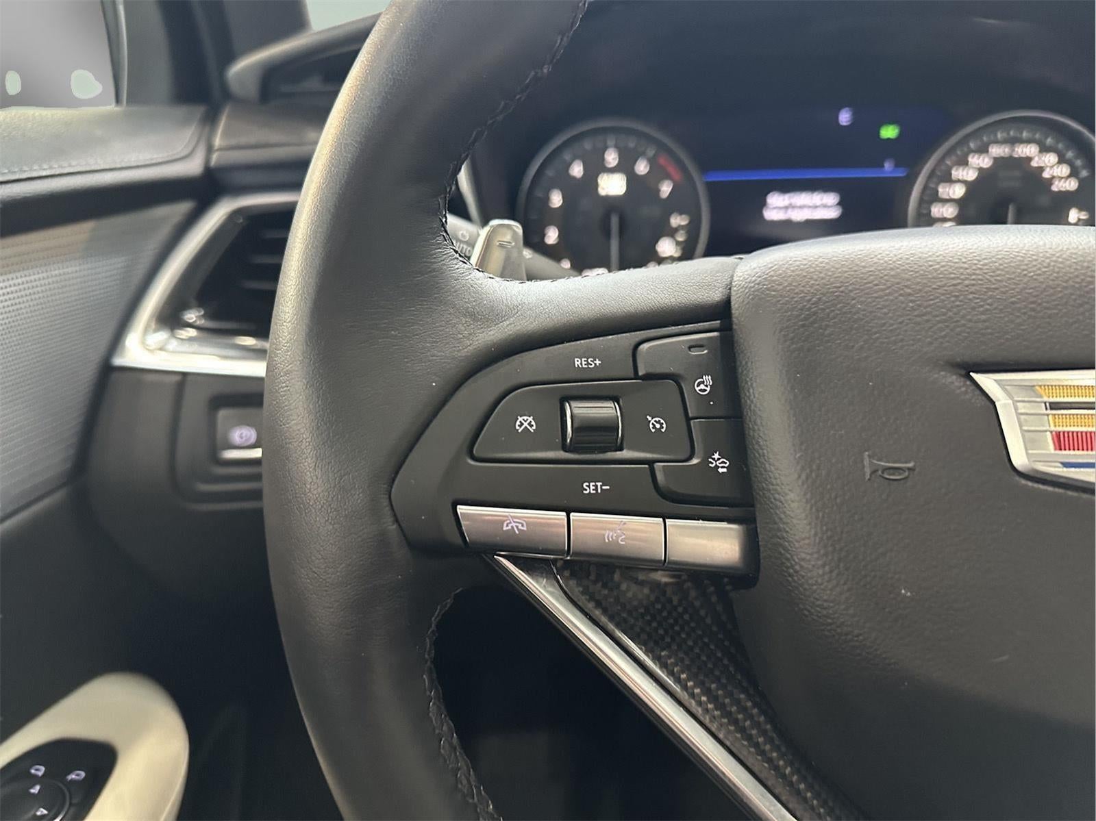 2024 Cadillac XT6 AWD Sport