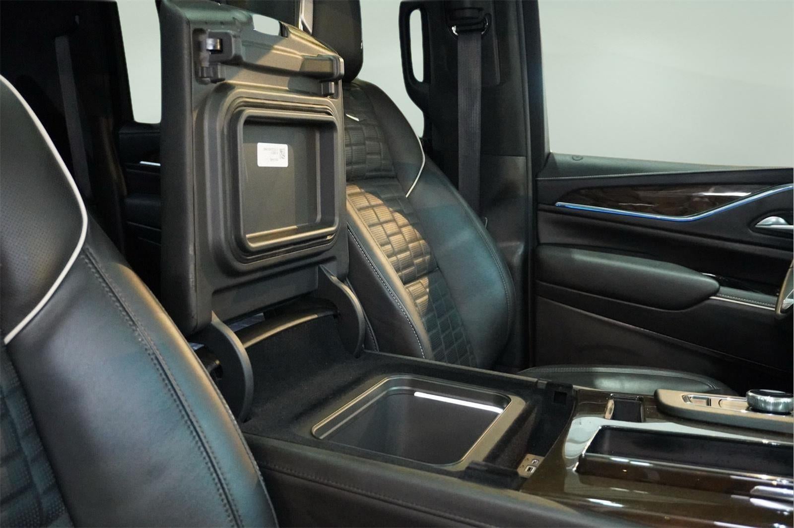 2024 Cadillac Escalade ESV 4WD Sport Platinum