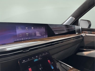 2025 Cadillac Escalade ESV 4WD Sport Platinum