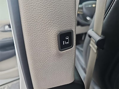 2024 Chrysler Pacifica Touring L Fresh Trade! Remote Start, Power Rear Doors, Power