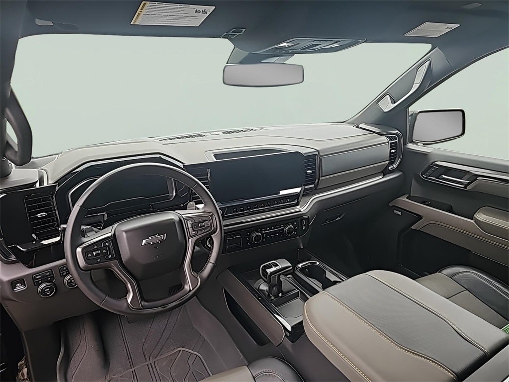 2023 Chevrolet Silverado 1500 ZR2 Fully Loaded, Custom Exhaust, (Carbravo Certified!