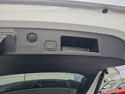 2025 Chevrolet Equinox LT Fresh Trade!!! Remote Start, Heated Seats/Steering