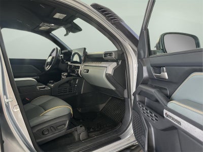 2024 Toyota Tacoma Trailhunter HV