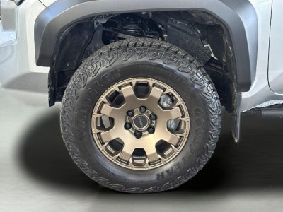 2024 Toyota Tacoma Trailhunter HV