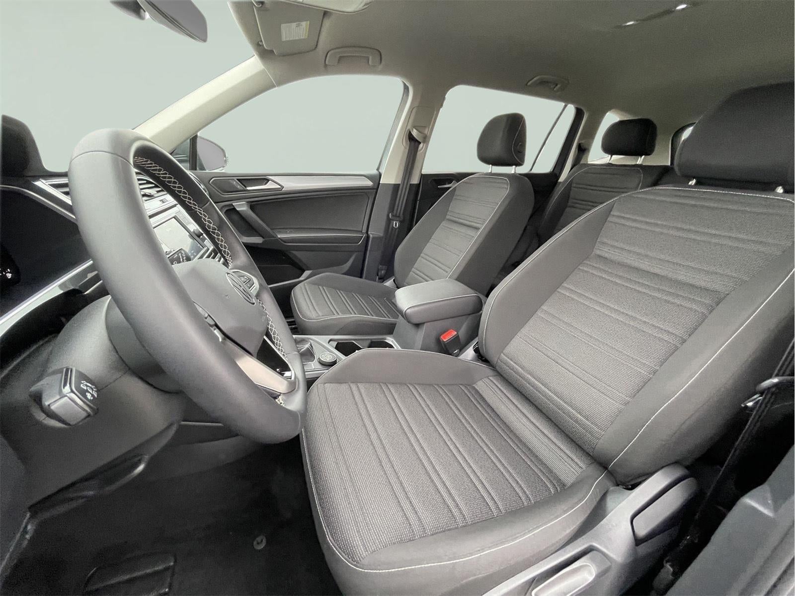 2023 Volkswagen Tiguan S