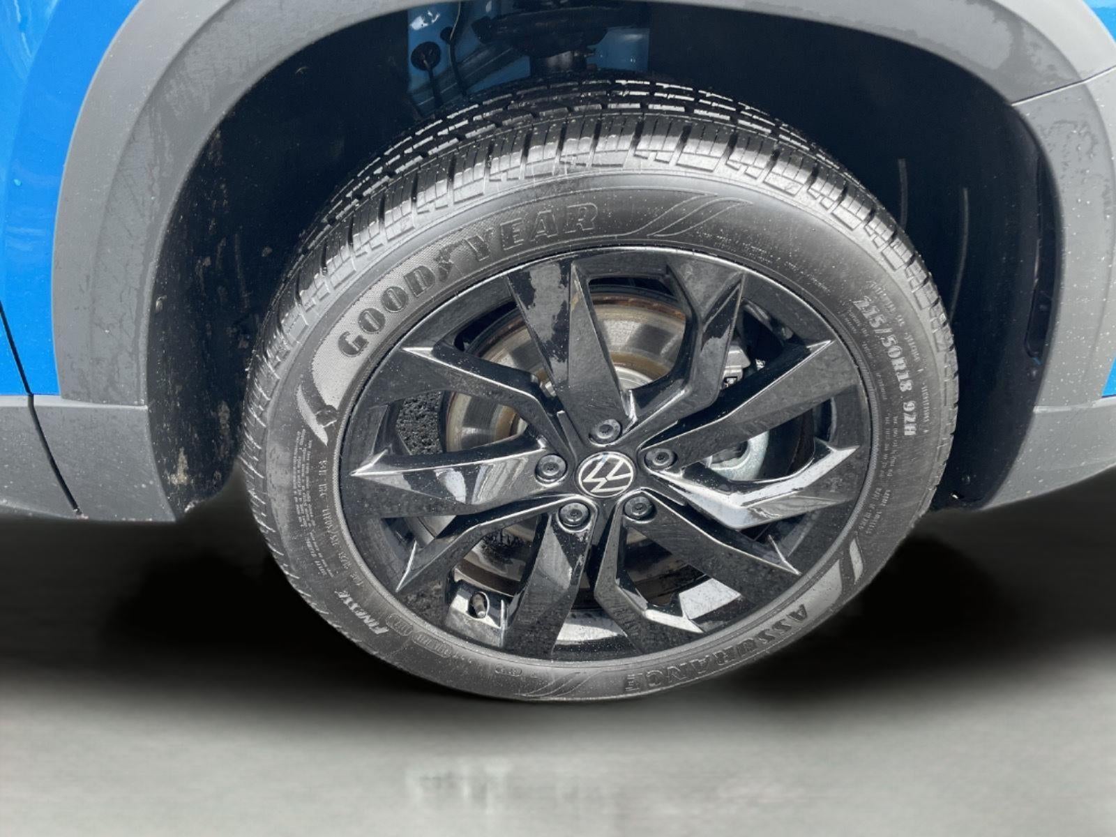 2023 Volkswagen Taos SE