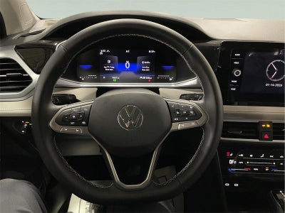 2025 Volkswagen Taos SE