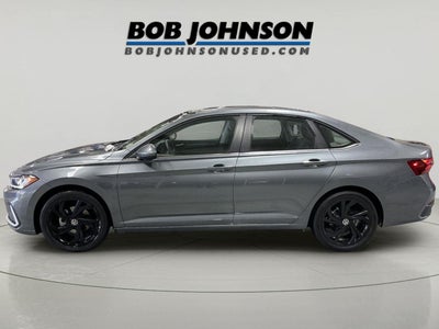 2025 Volkswagen Jetta SE