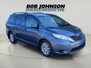2015 Toyota Sienna LE 7-Passenger