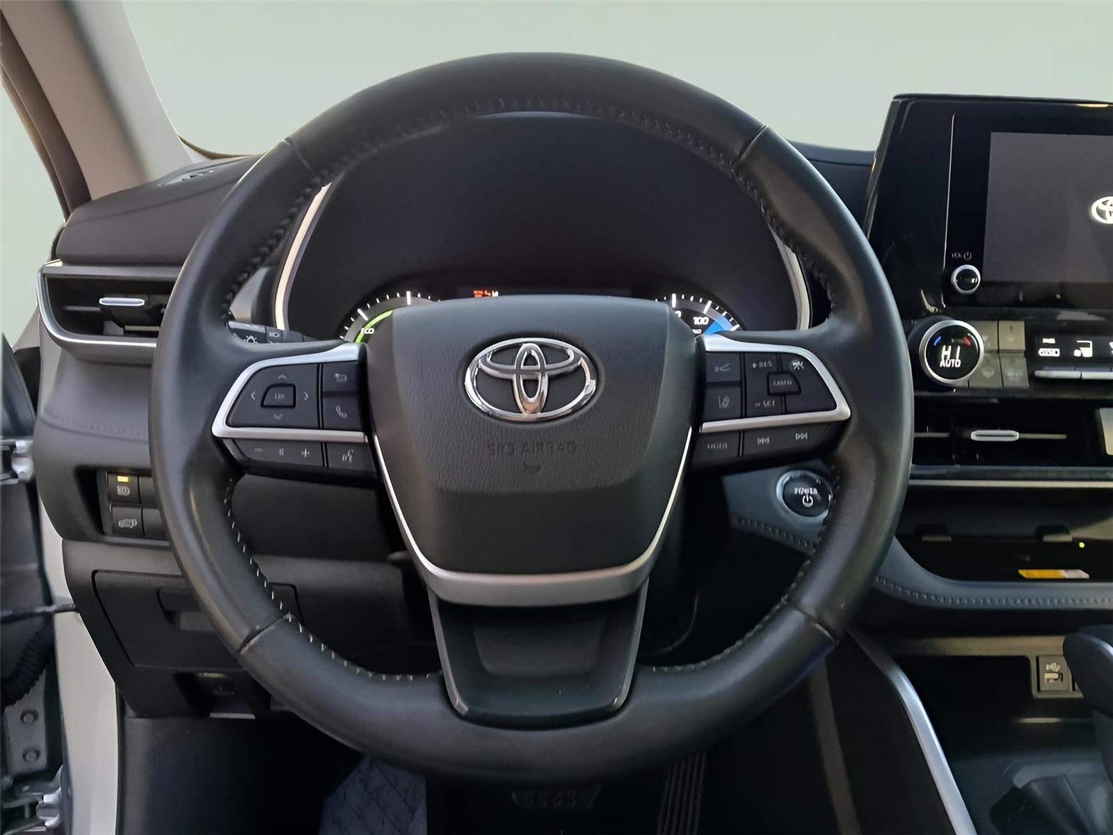 2023 Toyota Highlander Hybrid XLE
