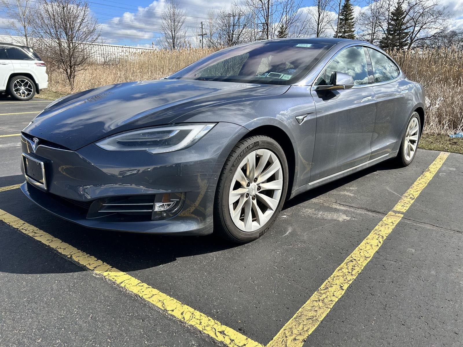 2020 Tesla Model S Long Range